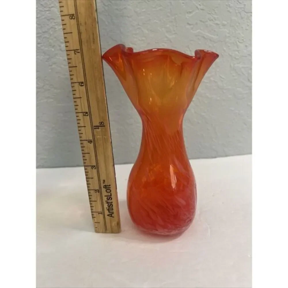 Vintage Red, Orange& White Swirl Glass Bud Vase With‎ Ruffle Top